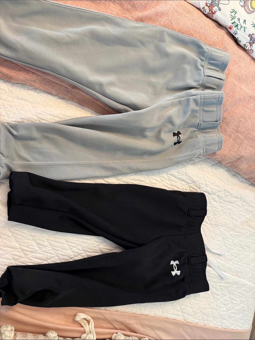 Under Armour Kids Black & Light Gray Jogger Pants - 2 Pack